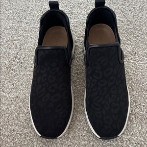 Taryn Rose sneakers -barely worn Black Slip-On Women's Shoes